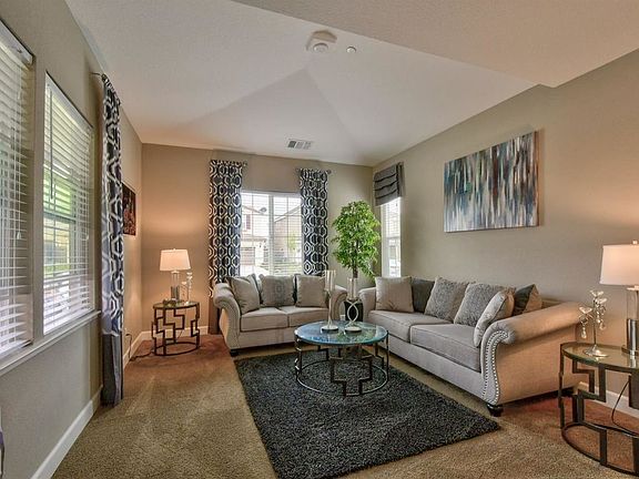 4th image of 5696 Saratoga Cir
