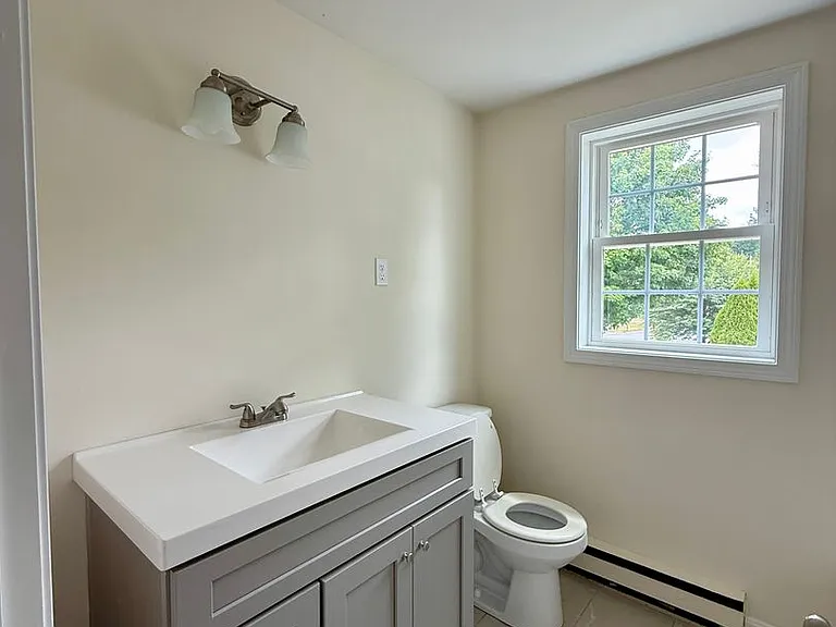 37 Groton School Rd — Photo 9