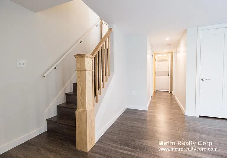 31 Cottage Park Ave #31 — Photo 13