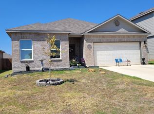 20021 Huckleberry St, Lytle, TX 78052