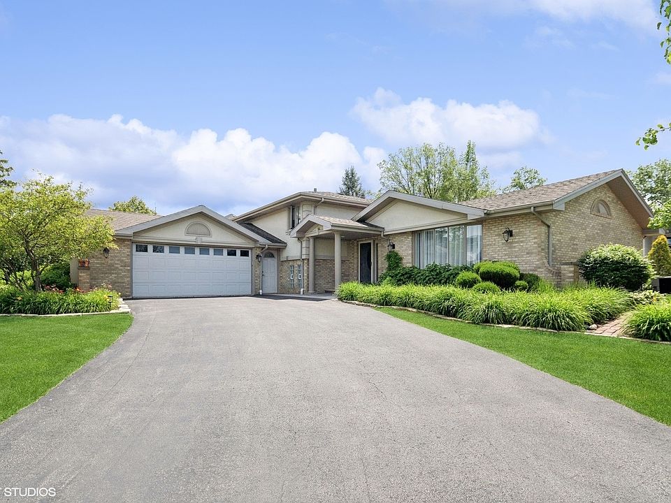 1st image of 15185 Rodao Ln