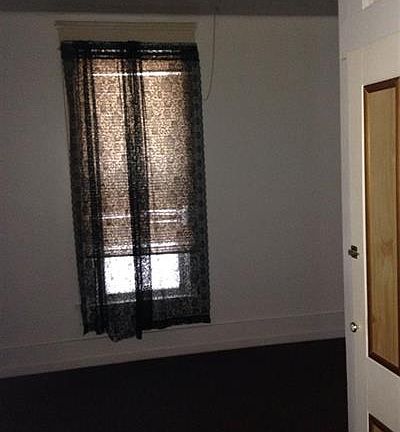 3rd image of 104 S Pearl St