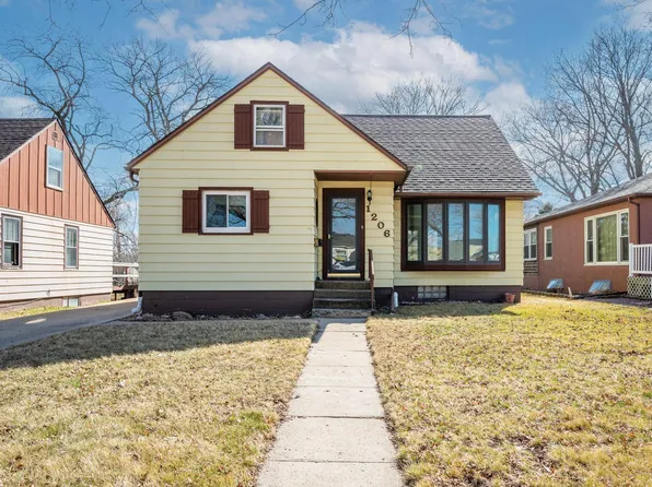 1206 Webster St, Fairmont, MN 56031