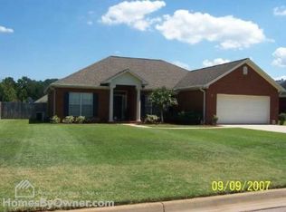103 Coventry Ct, Dothan, AL 36305