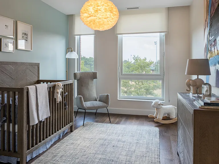 372 9th Luxury Rentals — Photo 73
