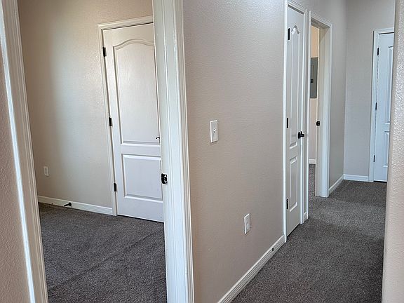 5th image of 501 El Cerro Dr #11