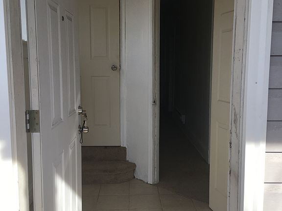 4th image of 318 W 26th St #A