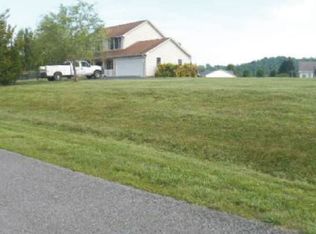1327 Shorevue Cir, Hardy, VA 24101