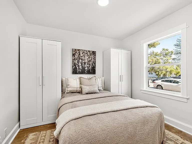 4840 Hillside Ave — Photo 15
