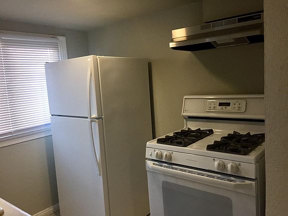 5th image of 713 Yakima Ave APT 4