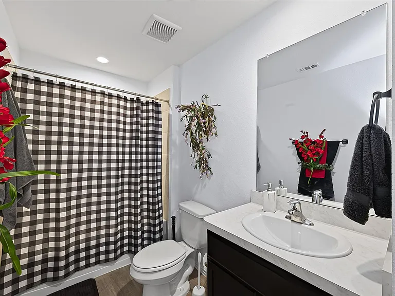 14319 Rain Dr — Photo 23