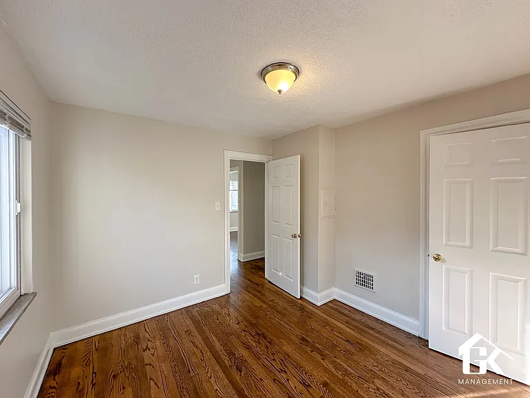 16182 Greenlawn St — Photo 34