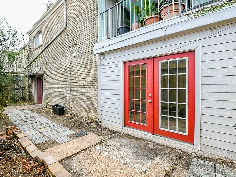 2585 Marilee Ln #3 — Photo 18
