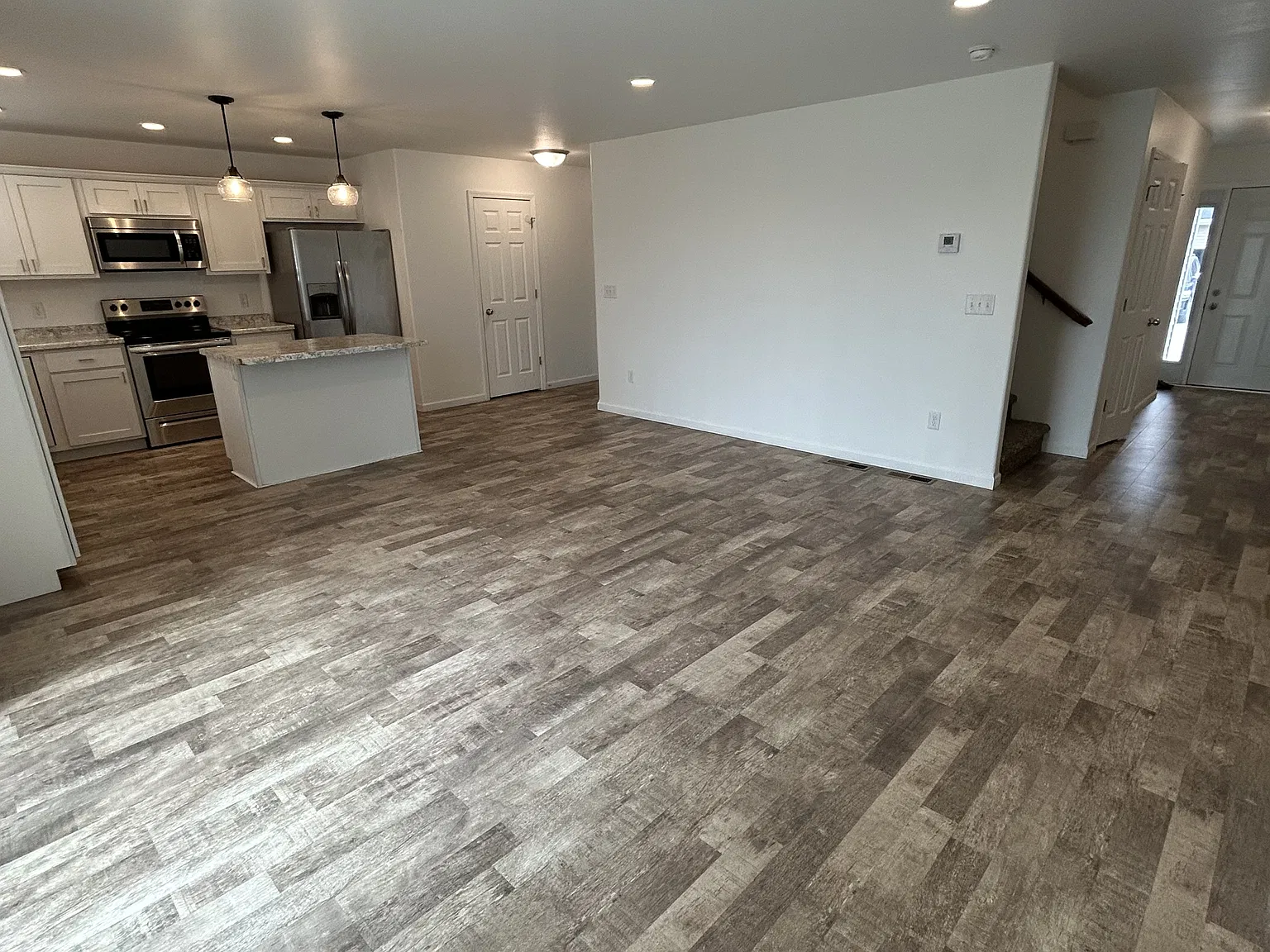5872 36th Street South - 1 — Photo 3