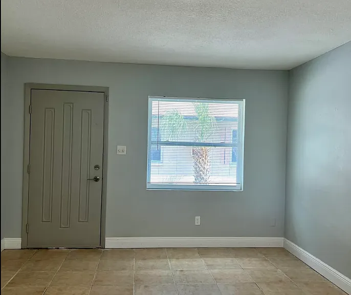 1769 S Dr Martin Luther King Jr Ave #B — Photo 3