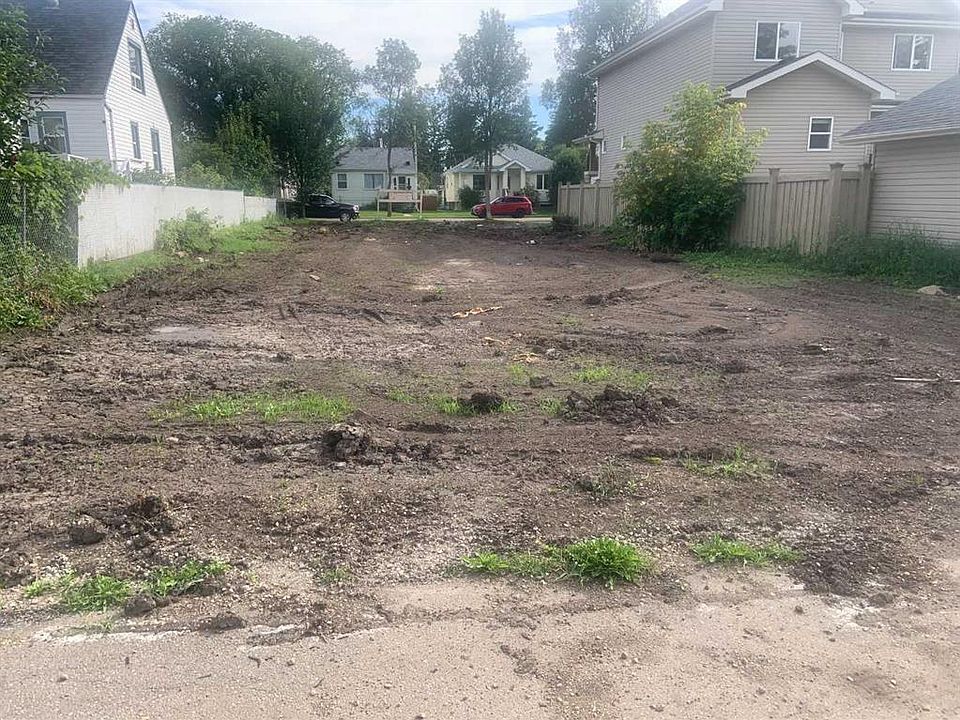 1st image of 8704 78th Ave NW