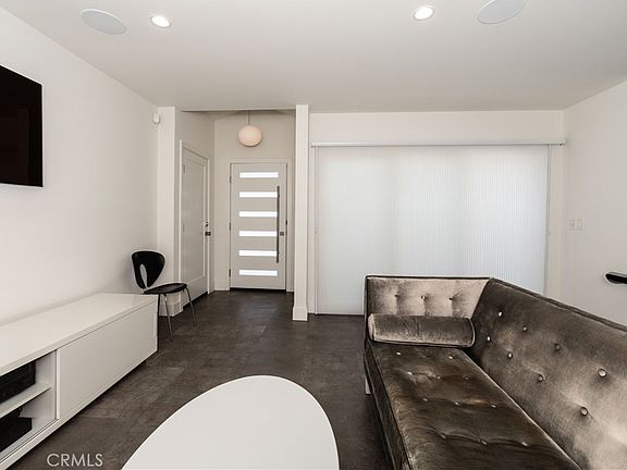 4th image of 2474 W 236th St