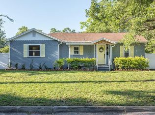 908 W Woodlawn Ave, Tampa, FL 33603