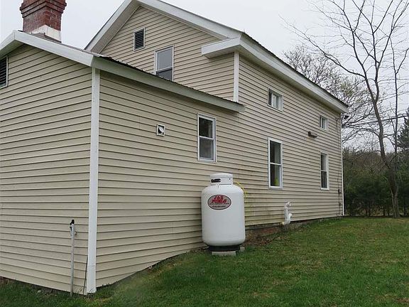 5th image of 40 Herkimer St