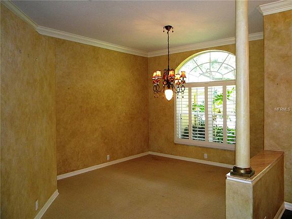 3rd image of 15812 Stanton Ln