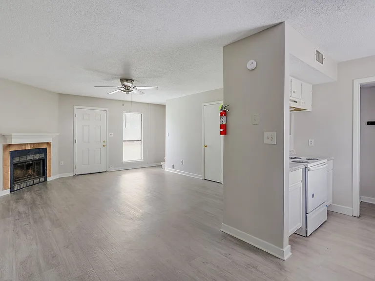 2932 Highway 468 — Photo 16