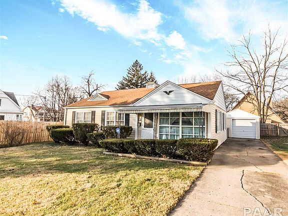 2nd image of 2911 N Saint Philomena Ct