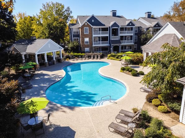 11215 Club Creek Ln #513