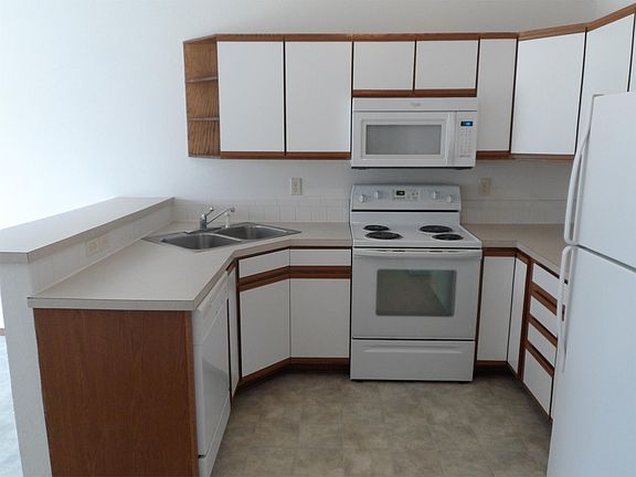 3rd image of 4522 N Ironwood Cir