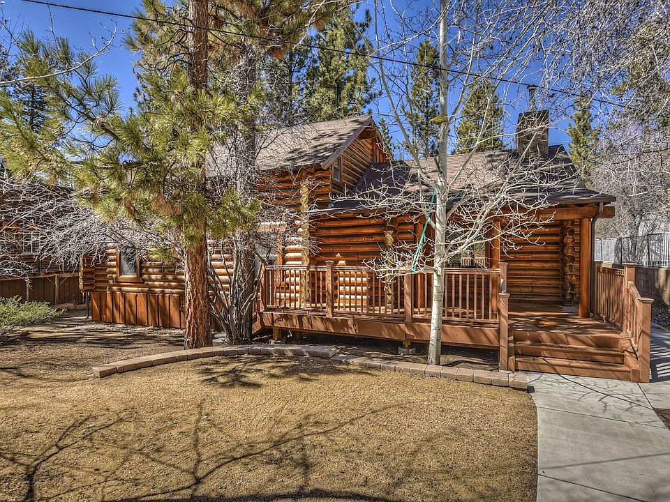 1st image of 42452 Tioga Dr
