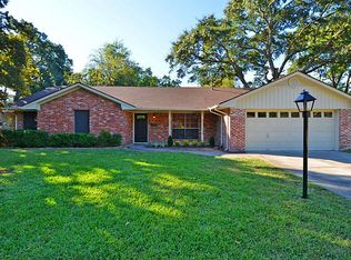 10233 Mayfield Rd, Houston, TX 77043