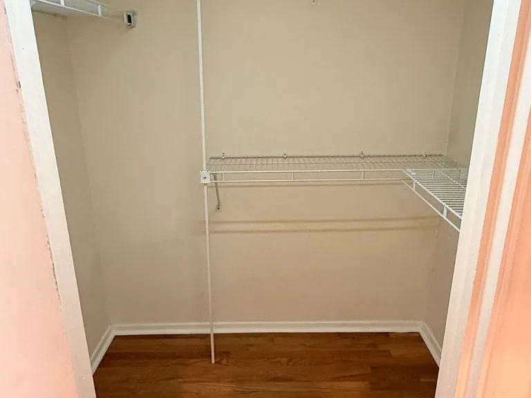 330 Julia St #225 — Photo 12
