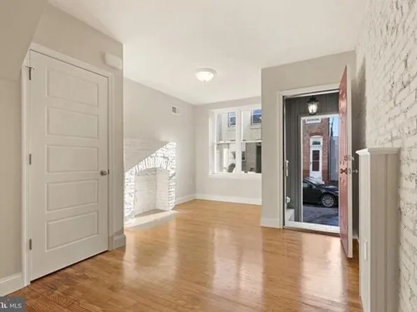 1928 W Fairmount Ave, Baltimore, MD 21223