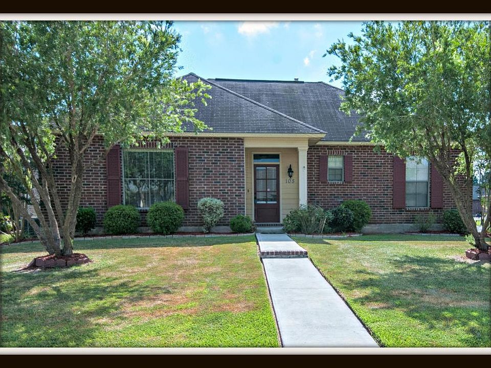 1st image of 105 Copper Creek Dr