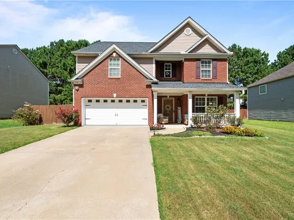 8248 Milam Loop, Fairburn, GA 30213