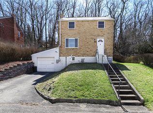 205 Macfarlane Dr, Pittsburgh, PA