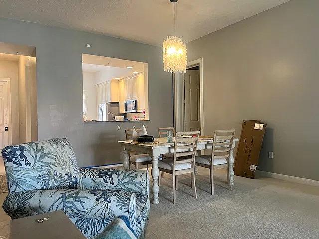 2 bed, 1989 sqft, $4,900 — Photo 4