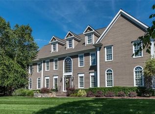 57 Surrey Ln, Trumbull, CT 06611