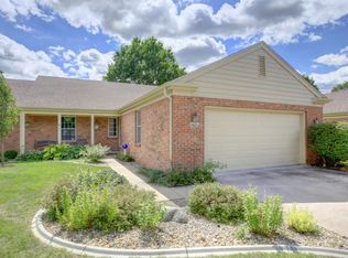 1405B Broadmoor Dr, Champaign, IL 61821