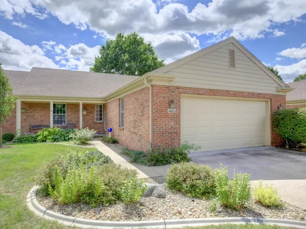 1405B Broadmoor Dr, Champaign, IL 61821