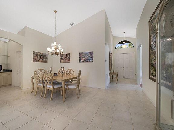 2nd image of 10824 Grande Palladium Way