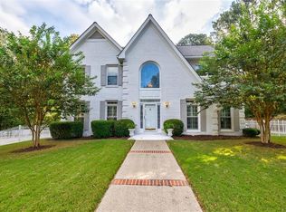 160 Savannah Estates Dr, Sandy Springs, GA 30350