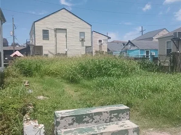 2313-15 Saint Andrew St, New Orleans, LA 70113