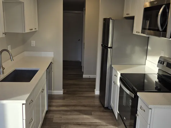 23610 100th Ave SE, Kent, WA 98031