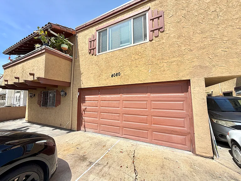 4080 Van Dyke Ave #7 — Photo 7