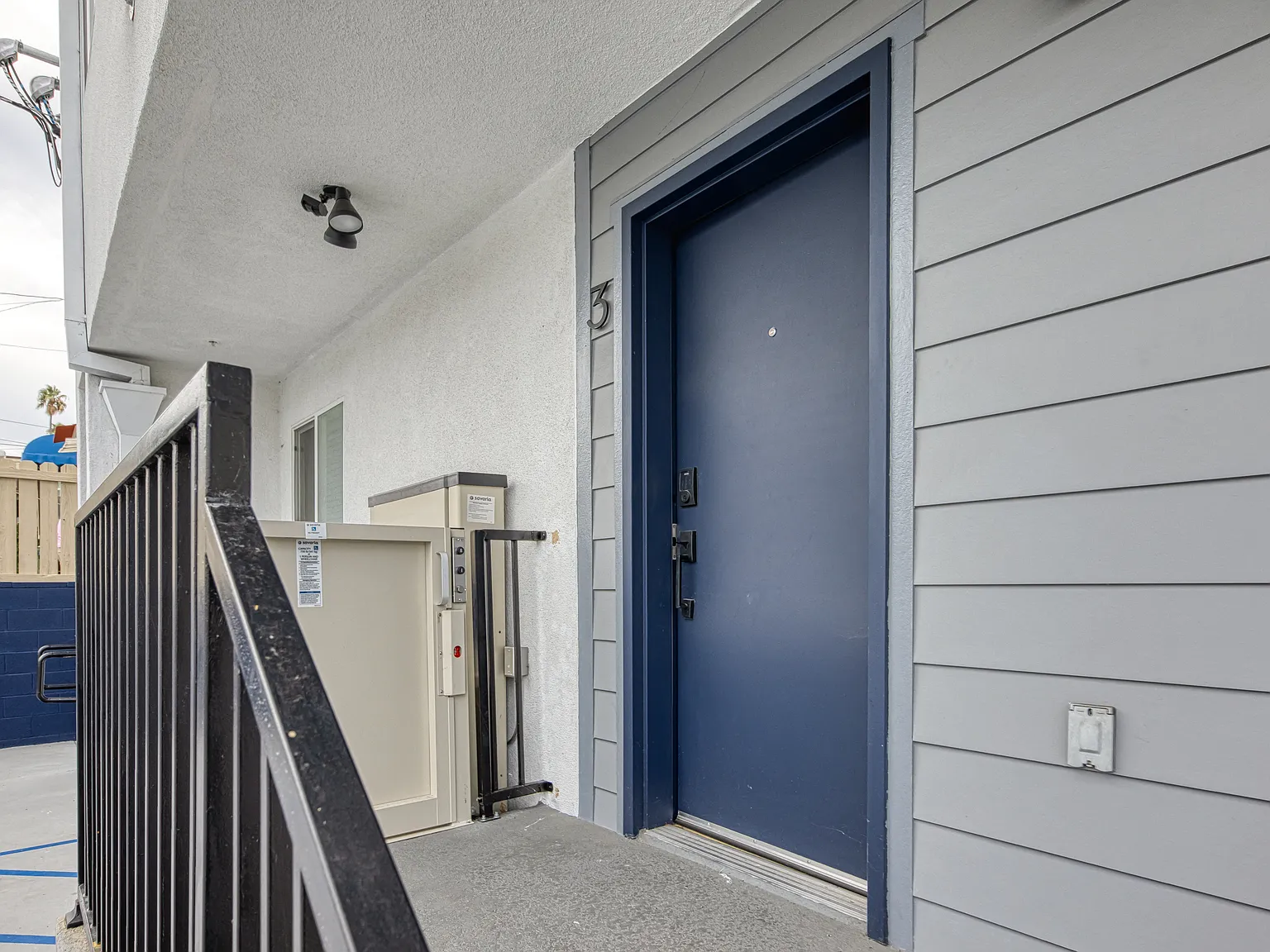 1 bed, 570 sqft, $1,925 — Photo 3