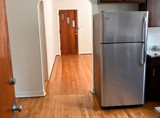 2815 N Troy St APT 1R, Chicago, IL 60618