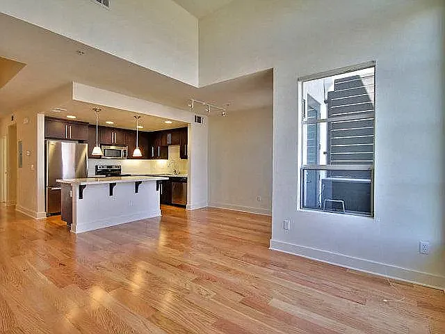 1 E Julian St #310 — Photo 3