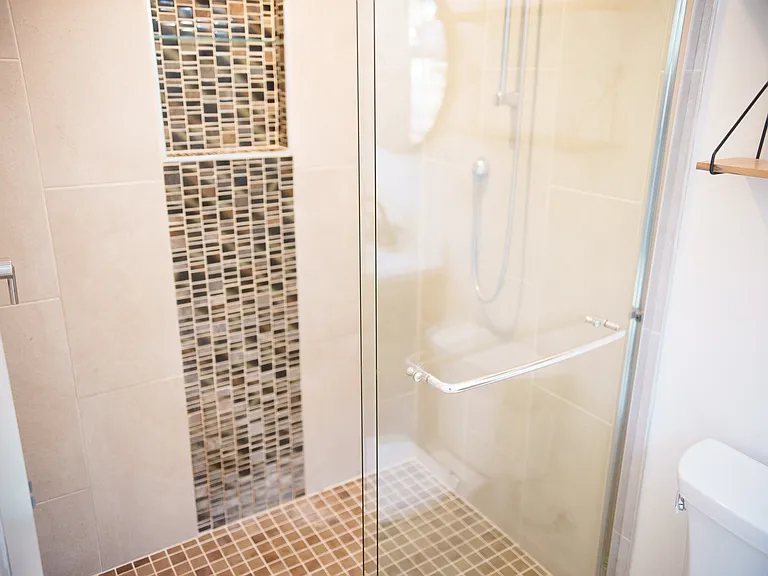 2423 Merry Wood Rd — Photo 24