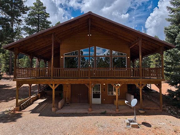 3rd image of 4345 N Meadow Ranch Dr