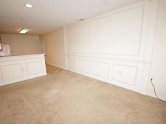 3rd image of 7414 Chapel Villas Ln
